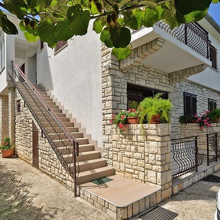 App & Rooms Rovinj 1068 ภายนอก รูปภาพ