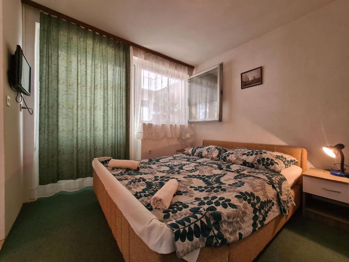 App & Rooms Rovinj 1068 ภายนอก รูปภาพ