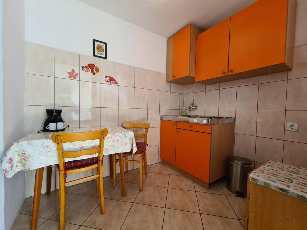 App & Rooms Rovinj 1068 ภายนอก รูปภาพ