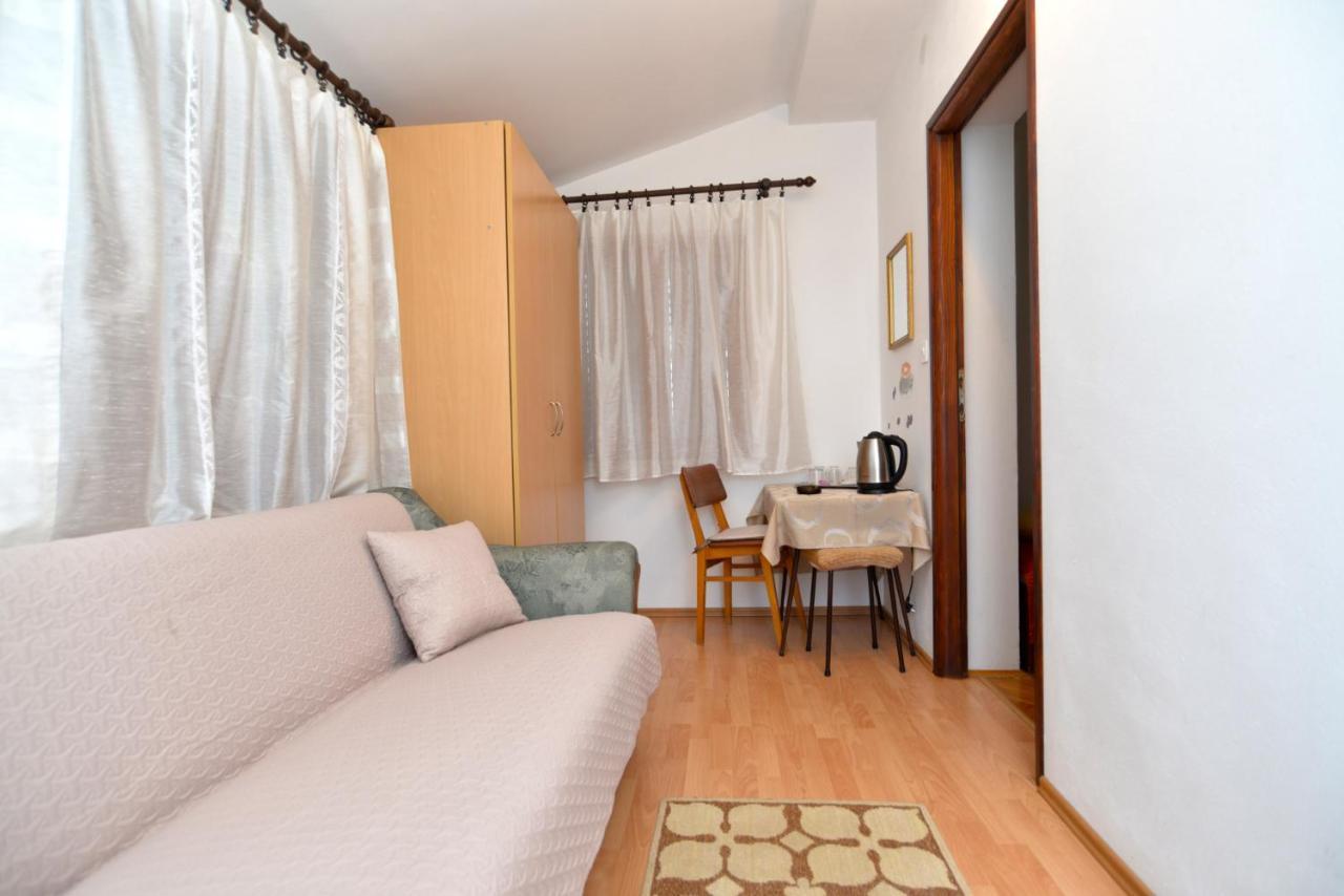 App & Rooms Rovinj 1068 ภายนอก รูปภาพ